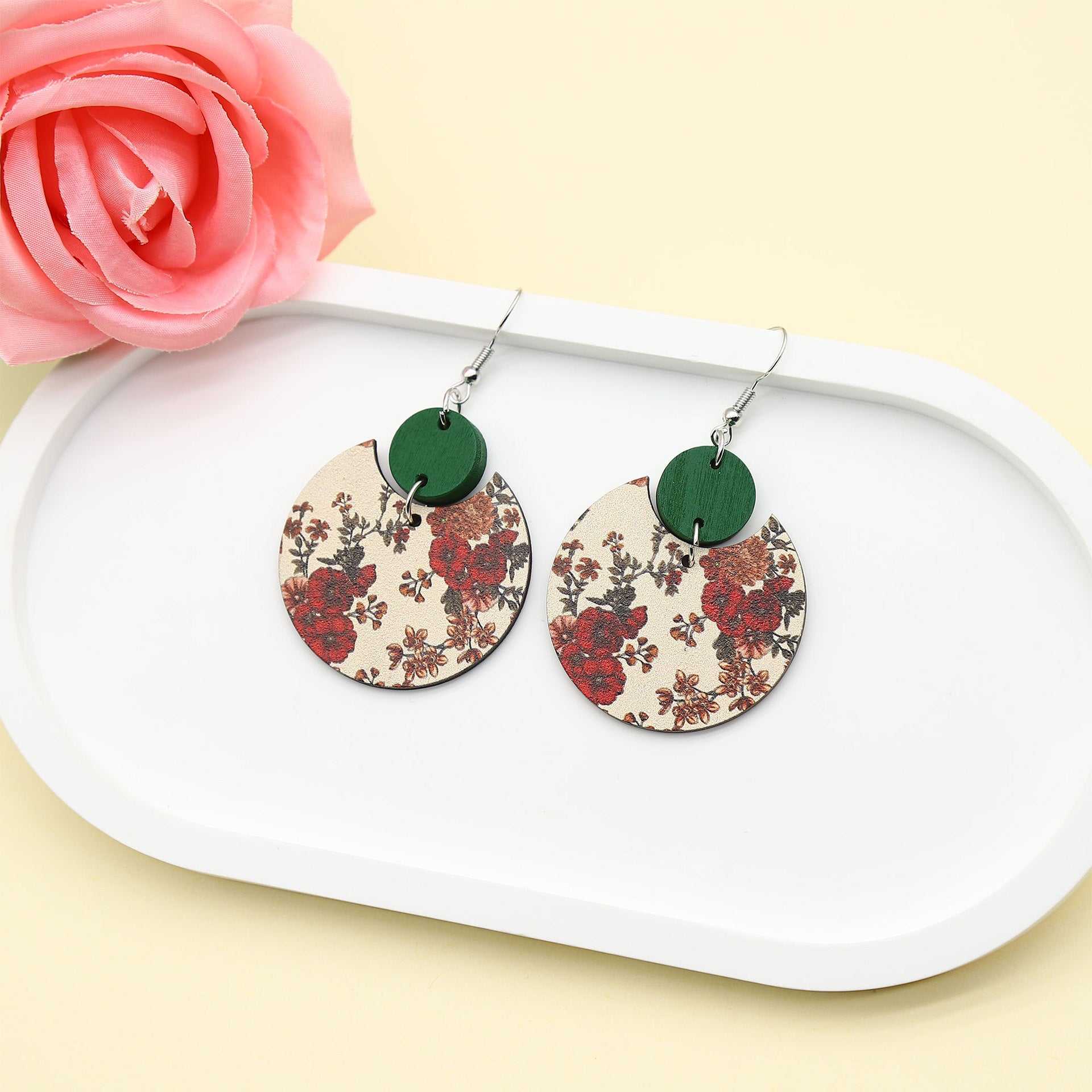 Wholesale Western Style Vintage Flower Rose Earrings