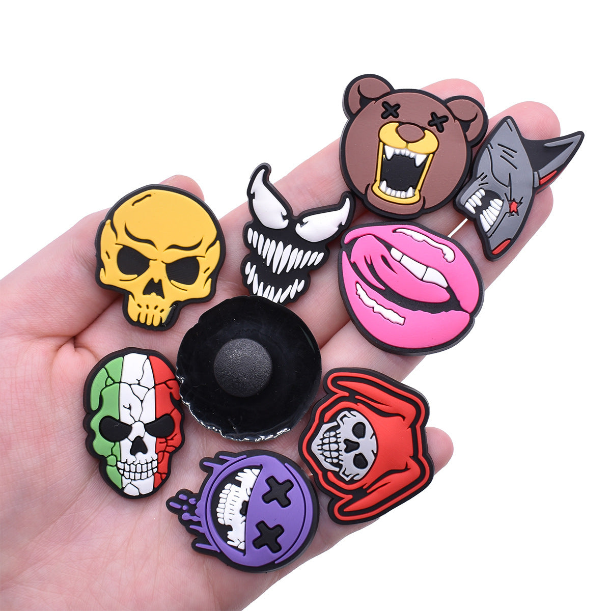 Wholesale Random 100pcs Horror Face Series Shoes Accessories Shoes Charms