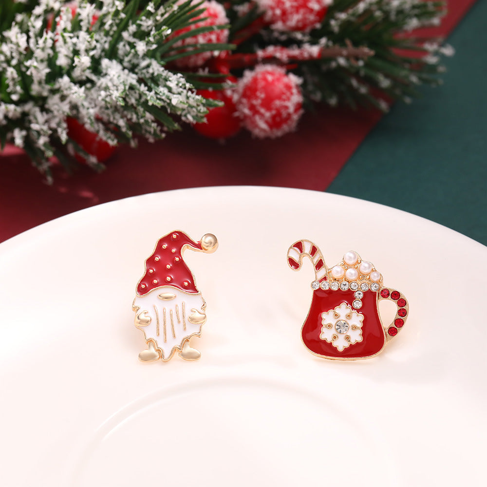Wholesale  drop oil brooch personality Christmas tree Christmas pearl diamond alloy brooch 4 piece set