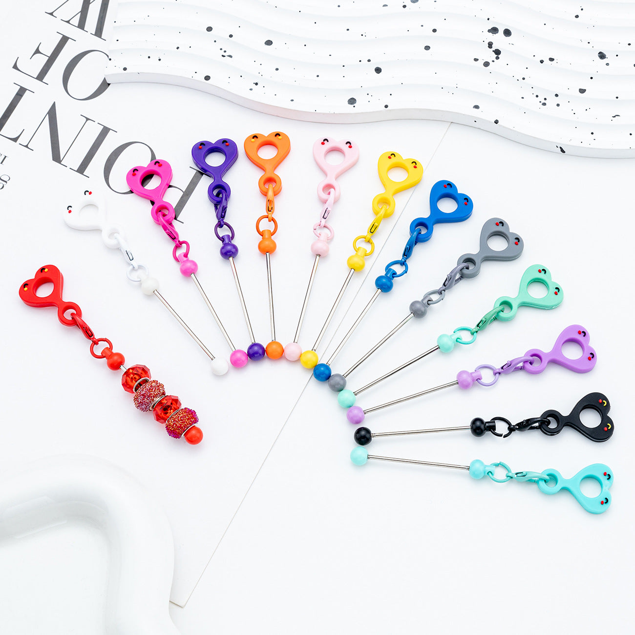 Wholesale v DIY smiley face  straws  Beadable  Keychain