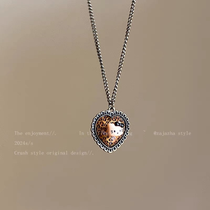 Wholesale Retro leopard print heart shape necklace
