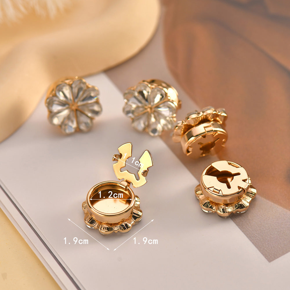 Wholesale 5pcs of metal flower-shaped cufflinks with rhinestones