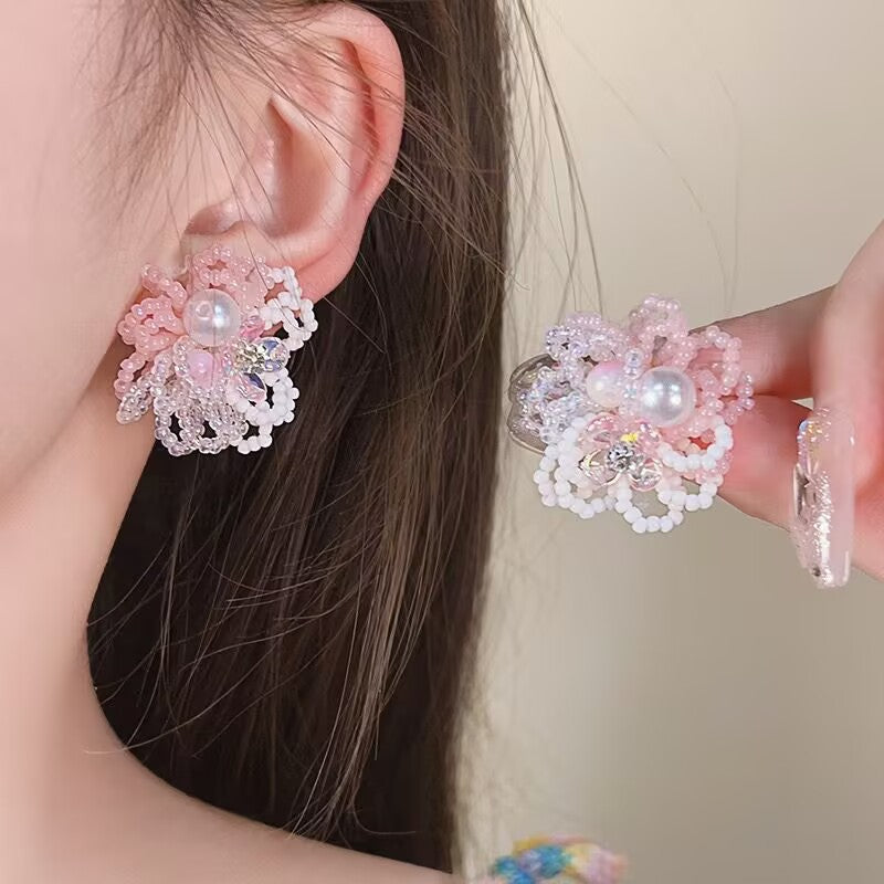 Wholesale Cream Hydrangea Rice Pearl Earrings