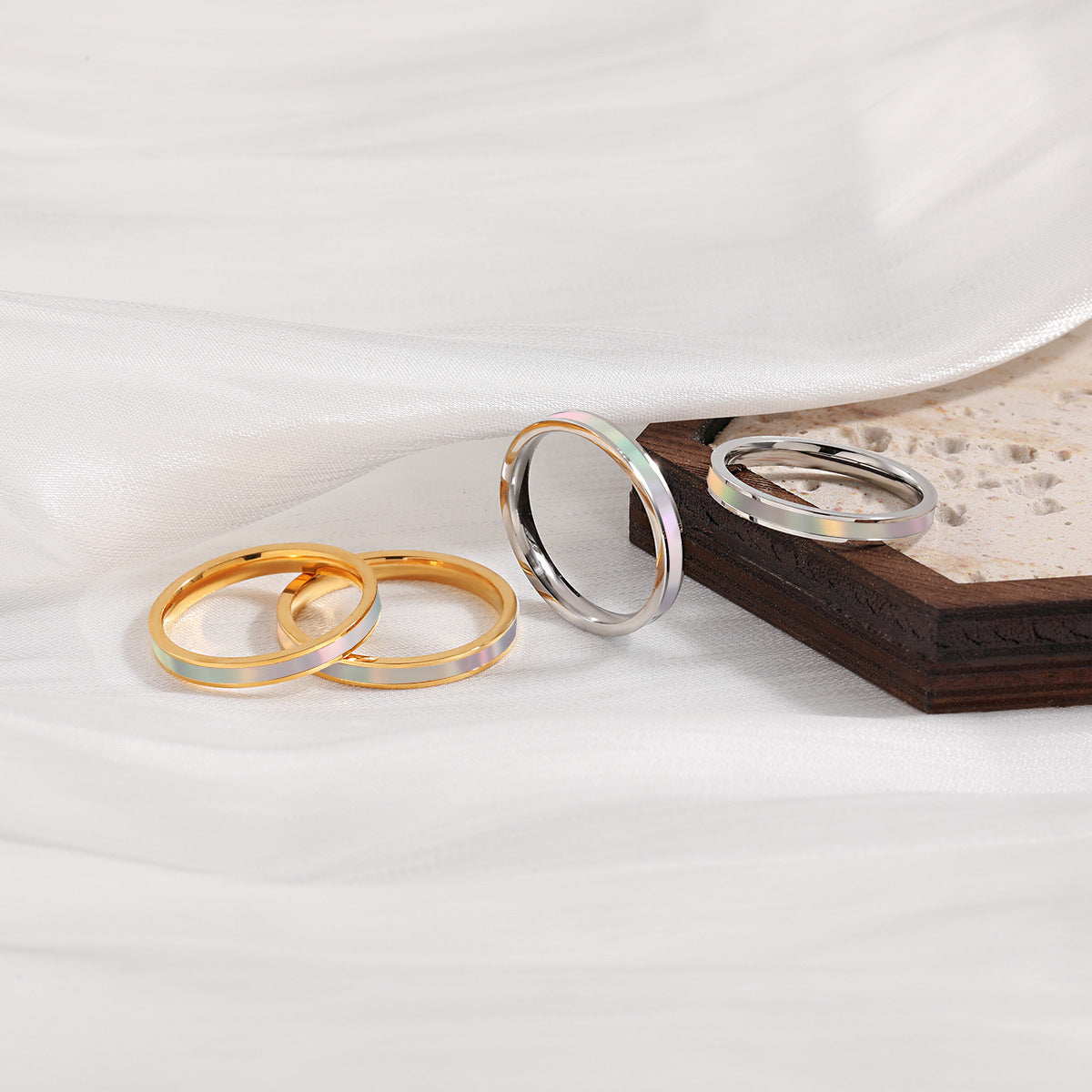 Wholesale  light luxury all-match gold-plated titanium steel ring