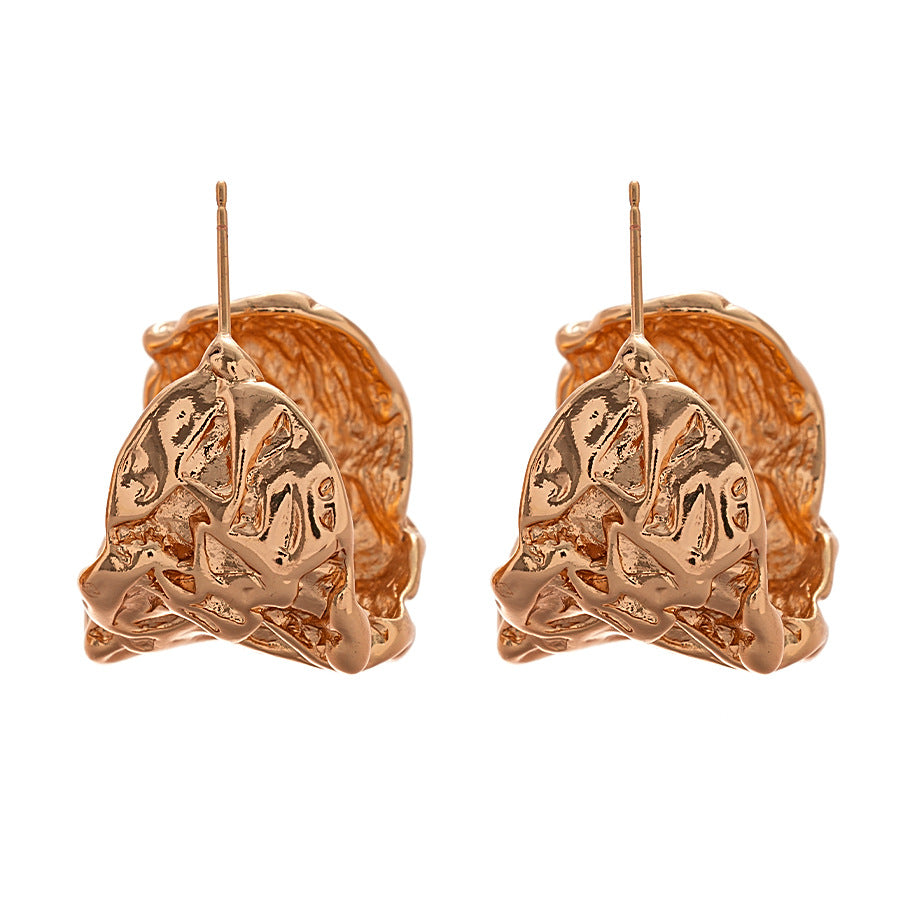 Wholesale  crumpled metallic C-shaped geometric silver stud earrings