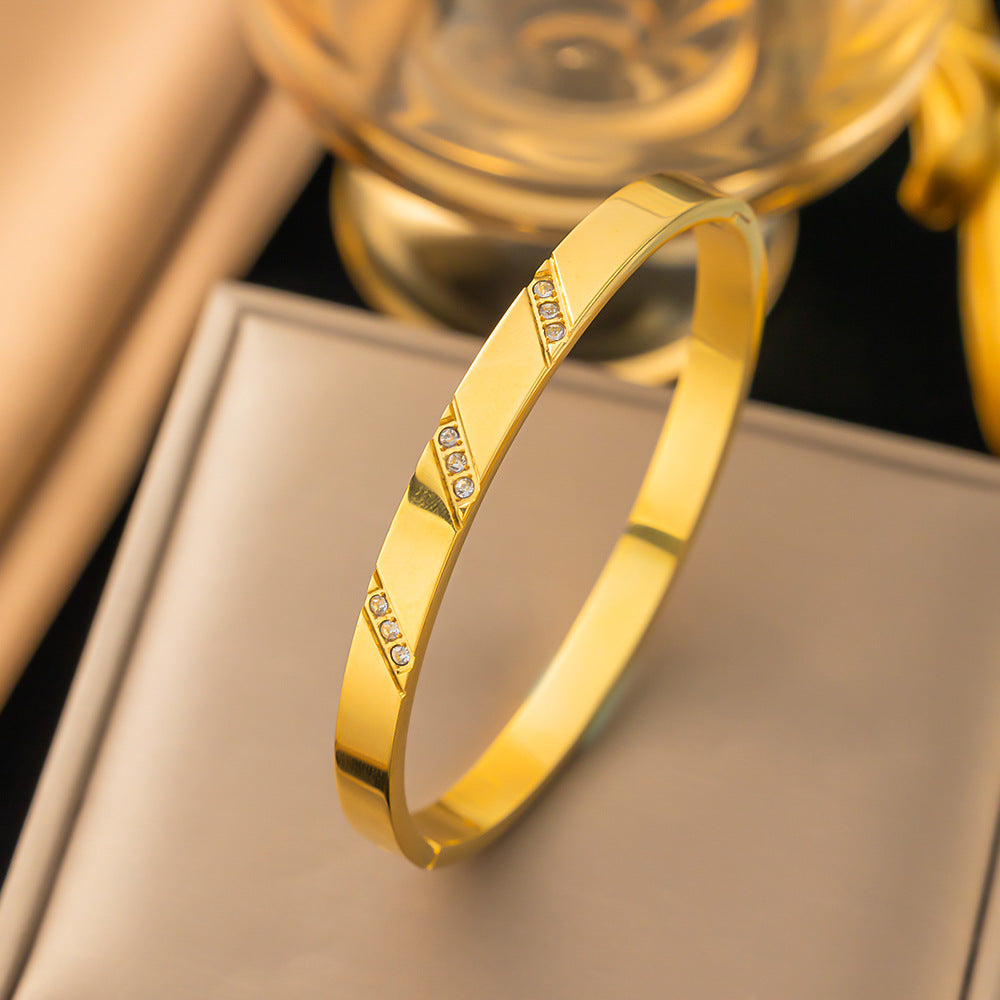 Wholesale Diamond Electroplated Zircon Titanium Steel Bracelets ACC-BT-Yibao008