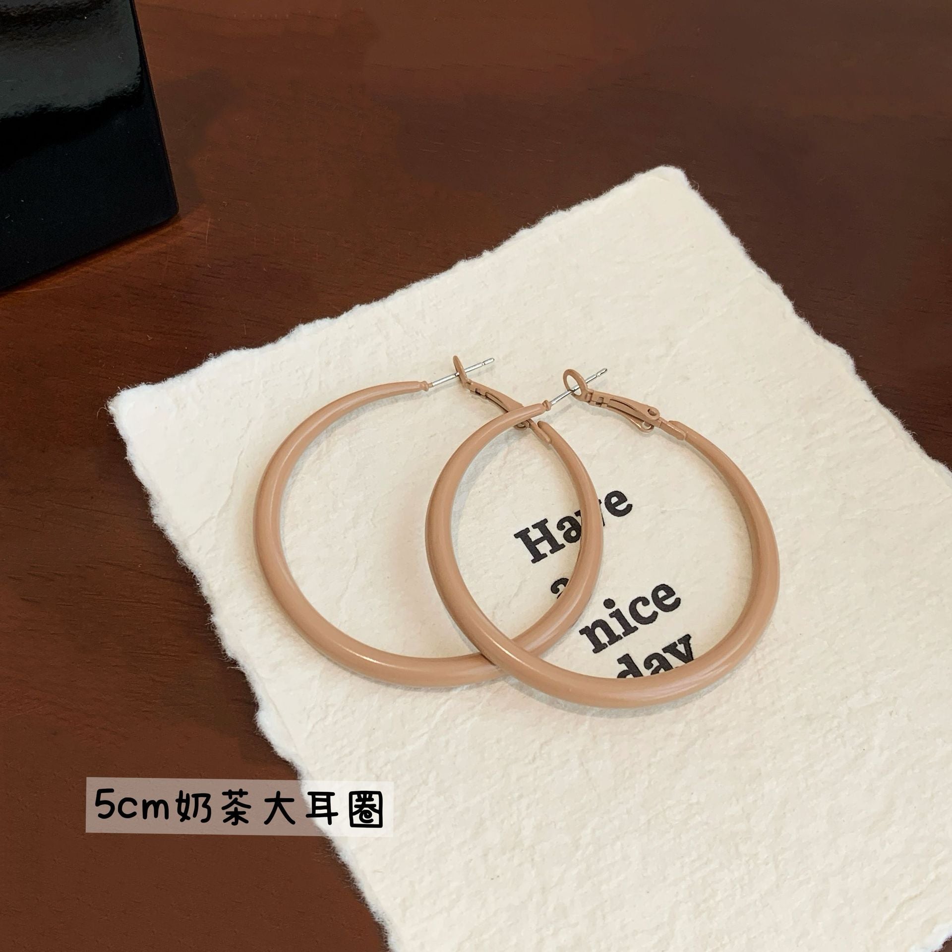 Wholesale retro encora red heart circle large earrings female silver needle