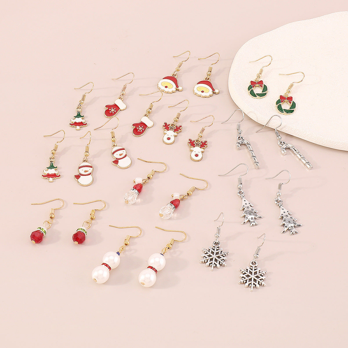 Wholesale Christmas color earrings