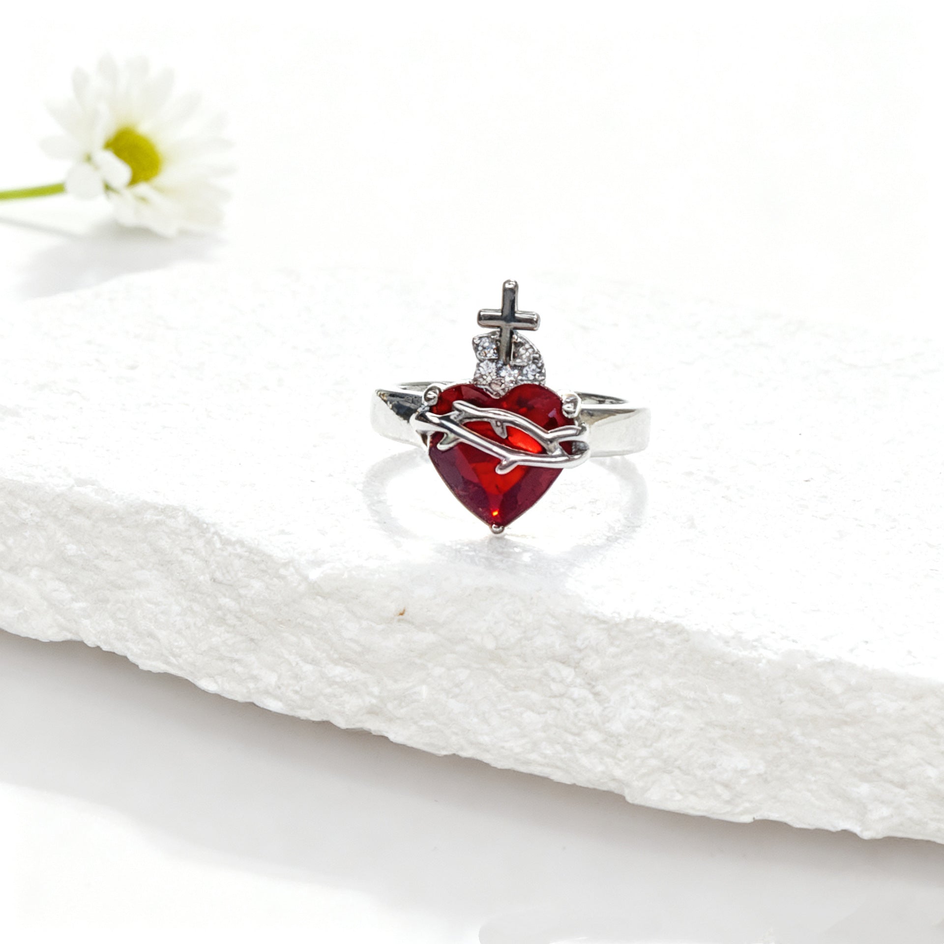 Wholesale Stylish Crown Heart Zircon Open Ring For Women Red Copper Fashion Jewelry Accessory For Everyday Wear And Boutique Resale