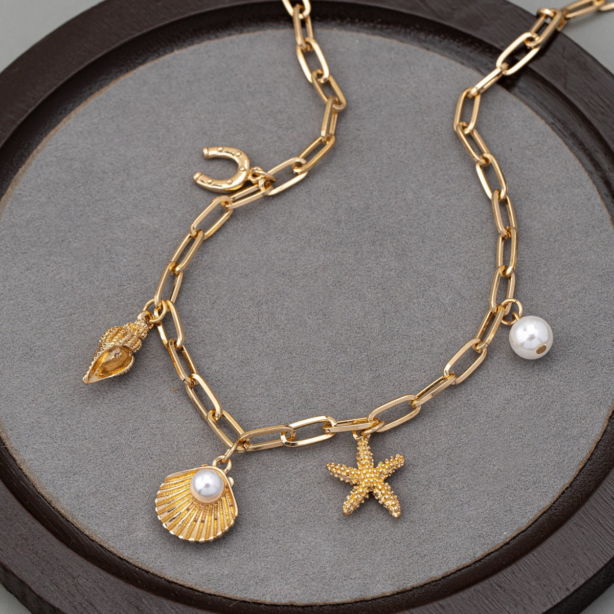 Wholesale Marine Series Shell Diverse Pendant Pearl Necklace