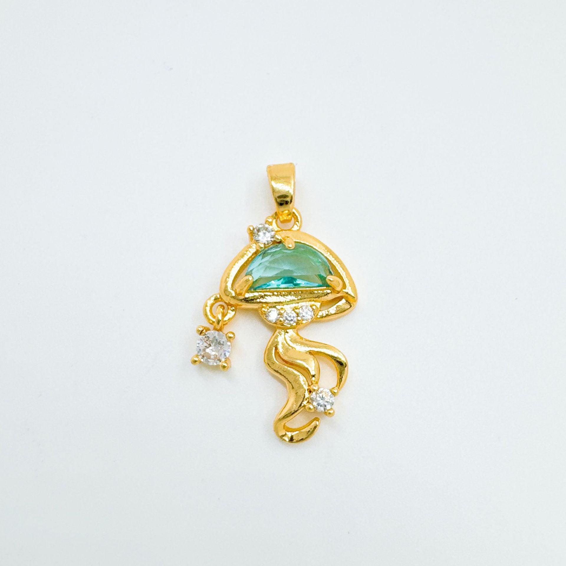 Wholesale Copper Gold Plated Jellyfish Pendant Necklace,  Fashion Jewelry Accessory for Everyday Wear