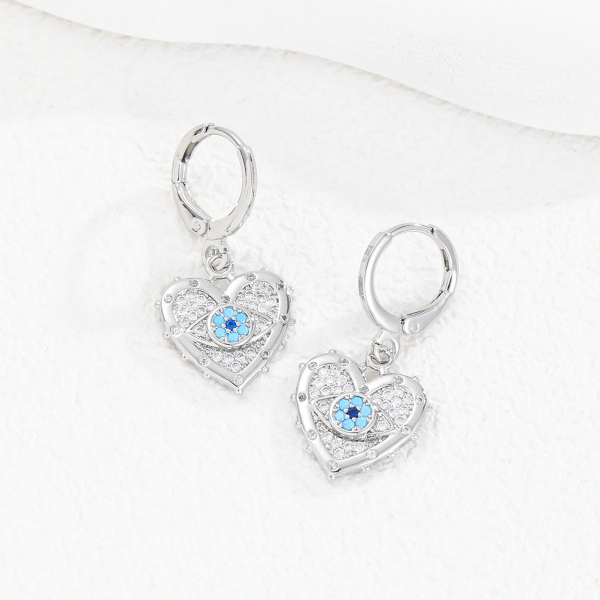 Wholesale Devil's Eye Diamond-encrusted Copper Necklace Set