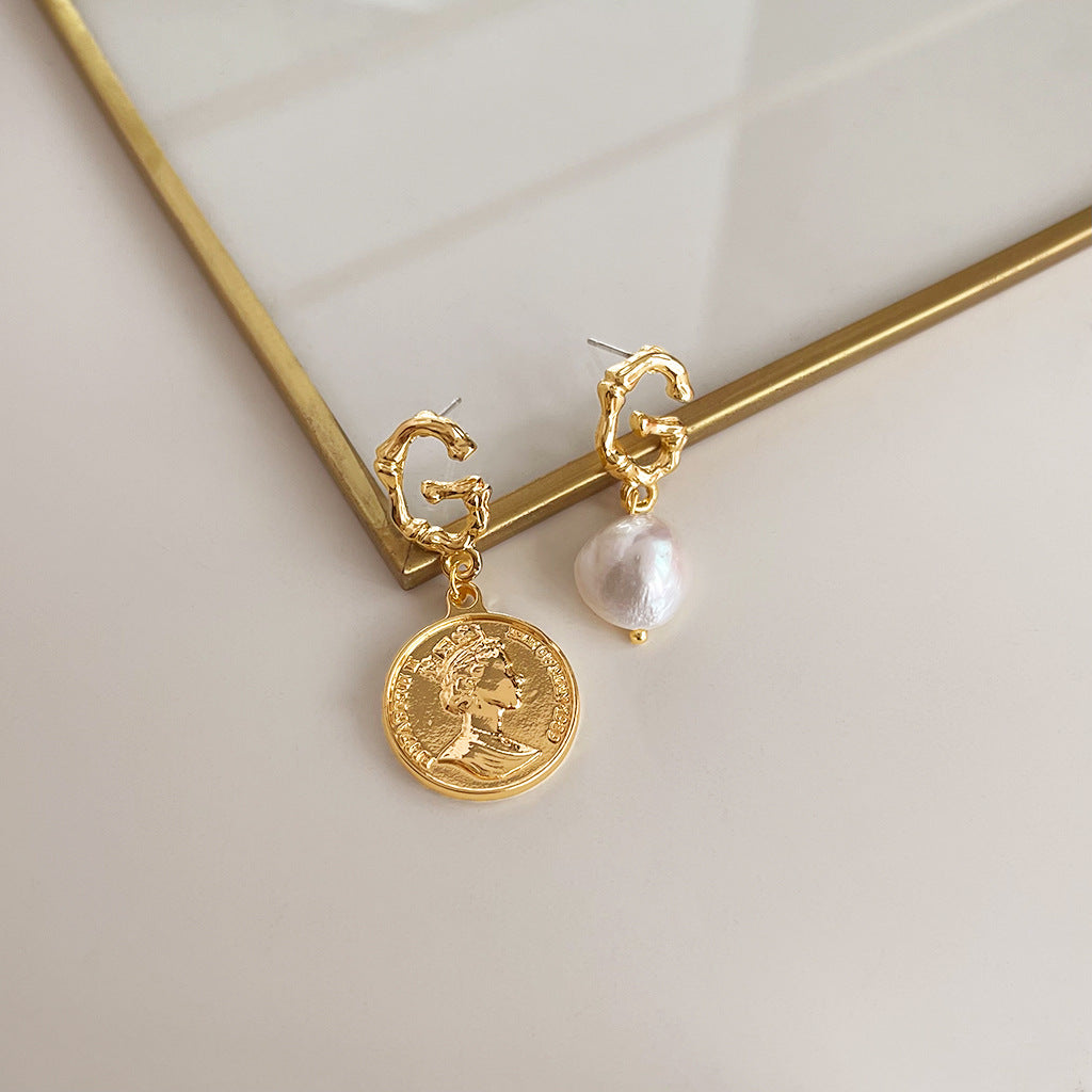 Wholesale vintage oil-dropped medieval style Pearl Earrings