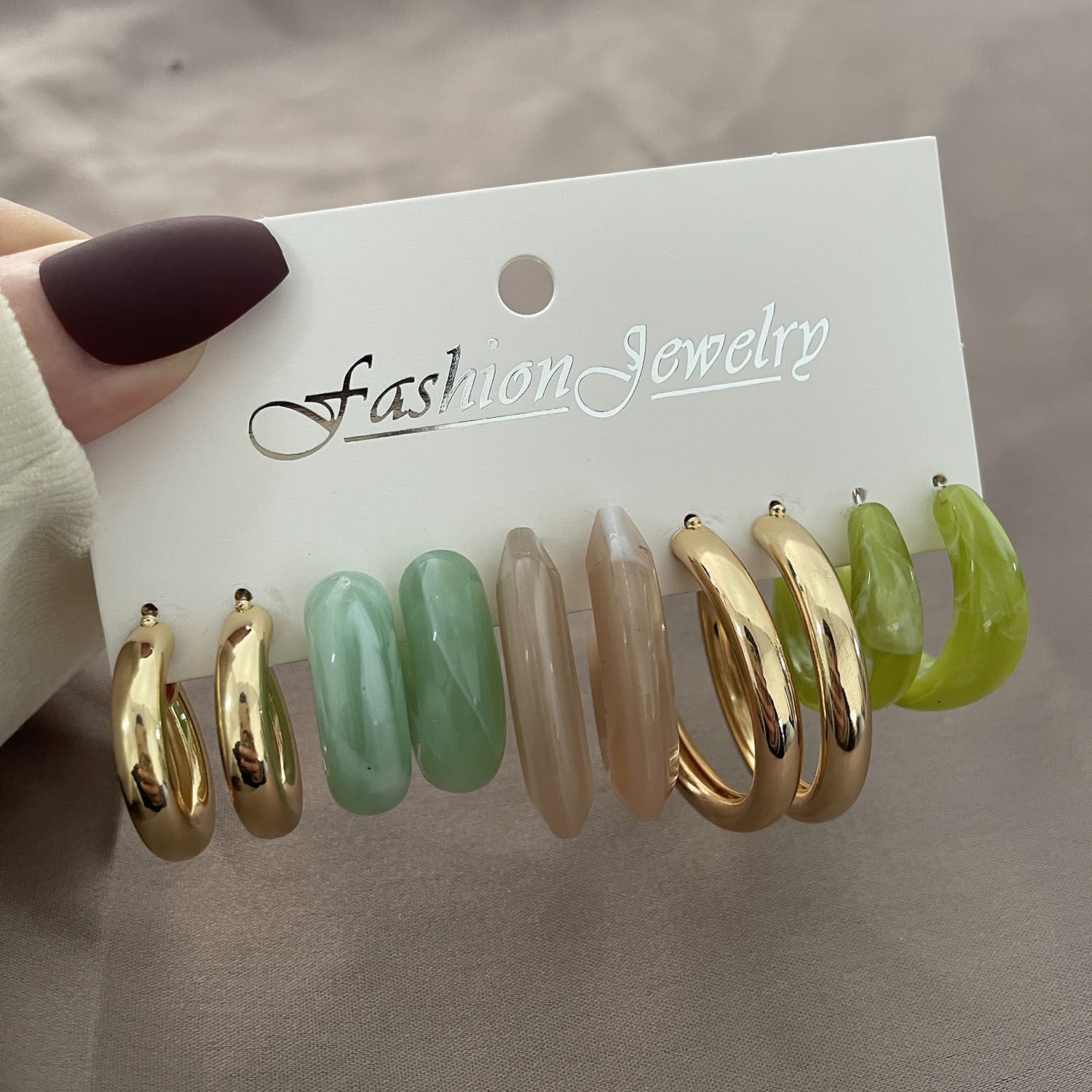 Wholesale Geometric Diamond Pearl hollow butterfly earrings