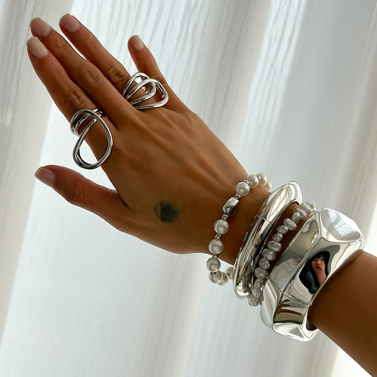 Wholesale Oval arc irregular alloy smooth bracelet set