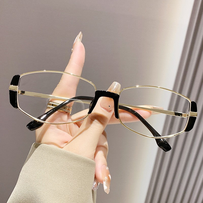 Wholesale Modern Retro Cat Eye Sunglasses for Women,  Tea Lens Black Frame,  UV400 Sun Glasses,  Slimming Flattering Shades