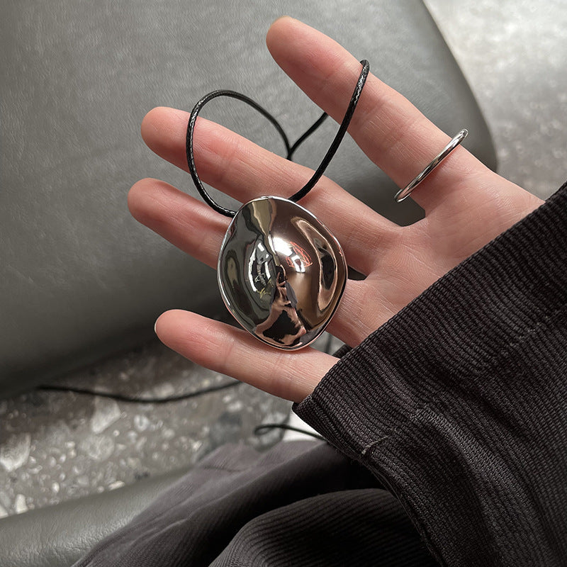 Wholesale Heart Pendant Sweater Necklace