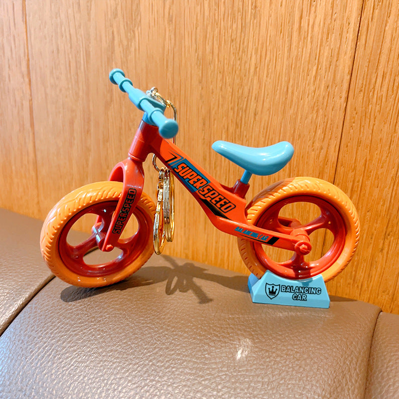 Wholesale Plastic Bicycle Keychain Decorative Car Key Accessory Creative Movable Bike Design