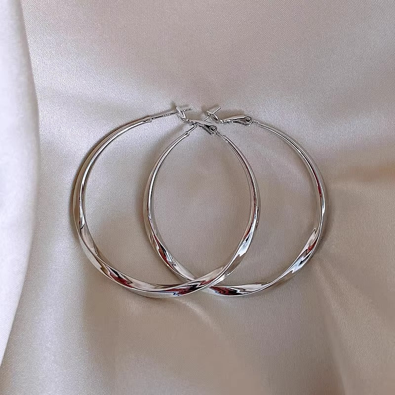 Wholesale Korean Style Elegant Copper Earrings Fashion Jewelry for Party Wear