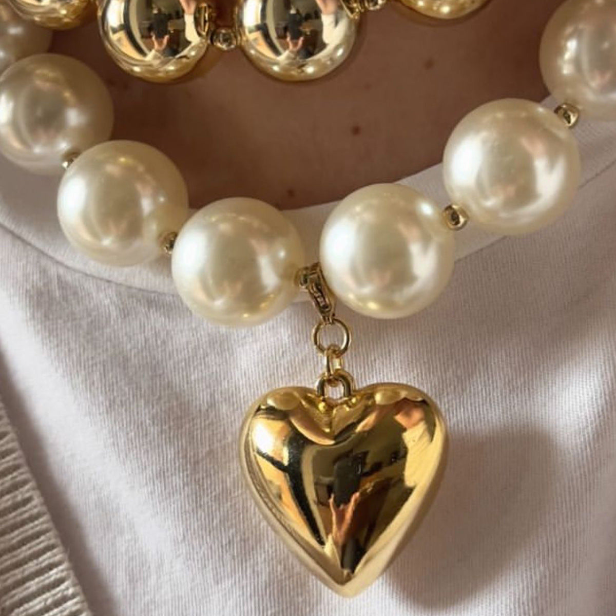 Wholesale  exaggerated  multi-layer round beads stacked heart necklace