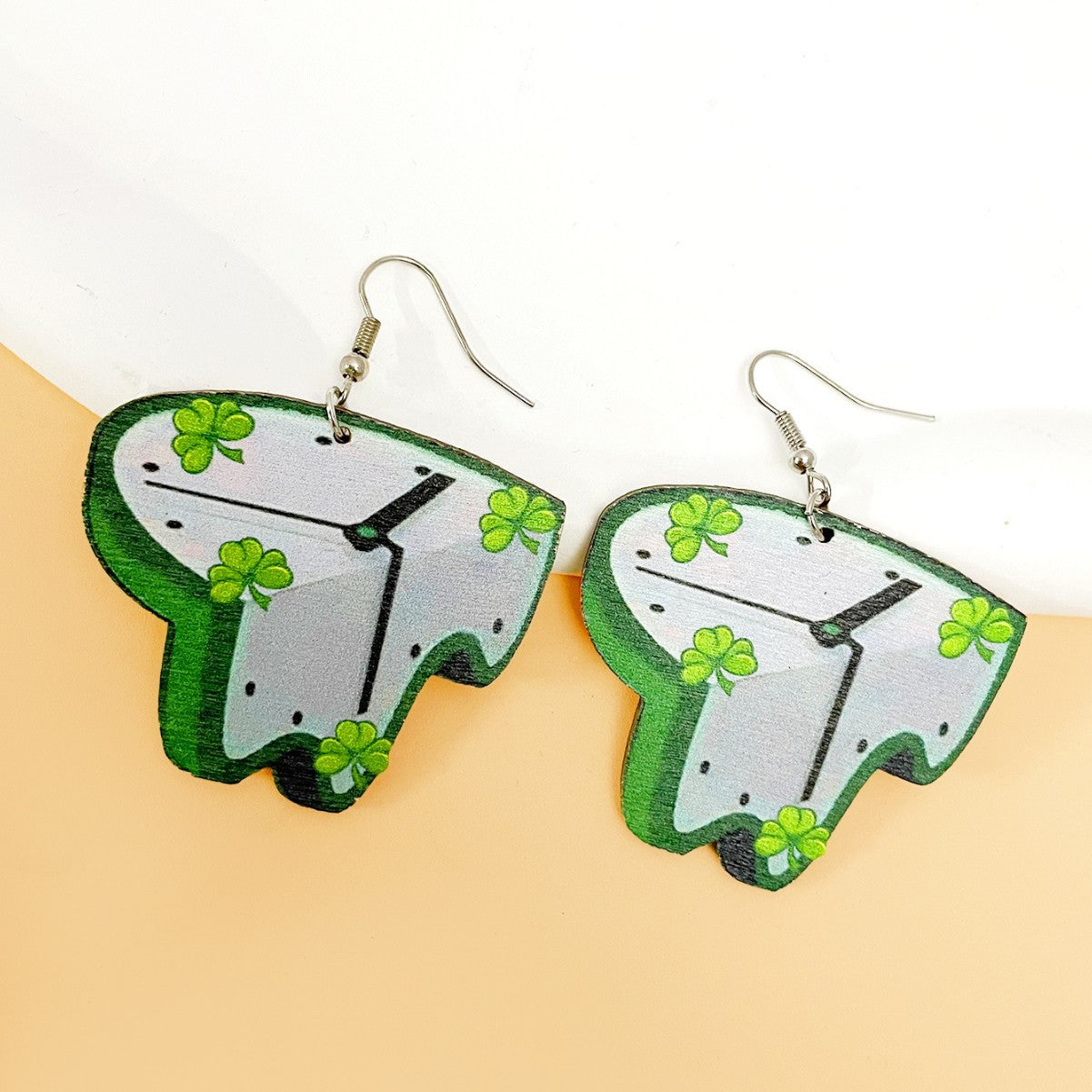 Wholesale St. Patrick's Day Four Leaf Clover Clock Green Cartoon Earring Set