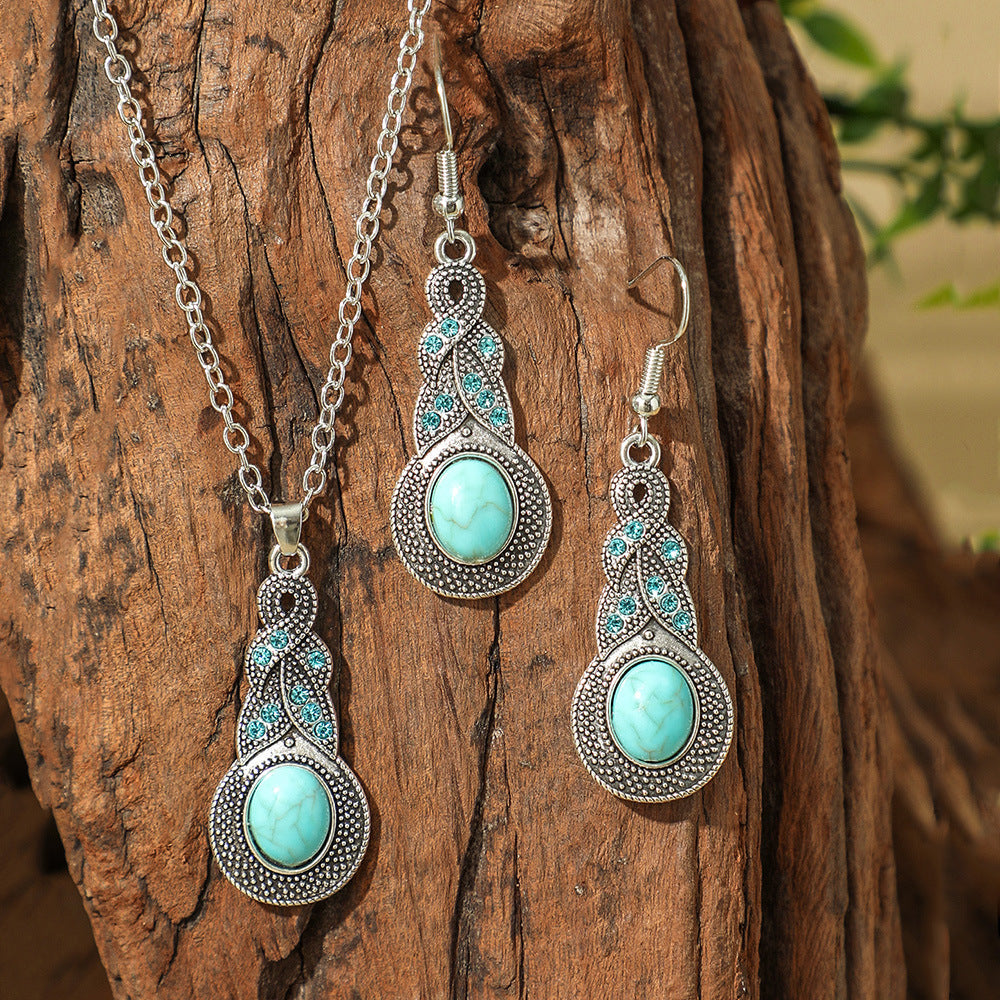 Wholesale Bohemian Vintage Earrings and Necklace Set Turquoise Drop Pendant Jewelry Accessory