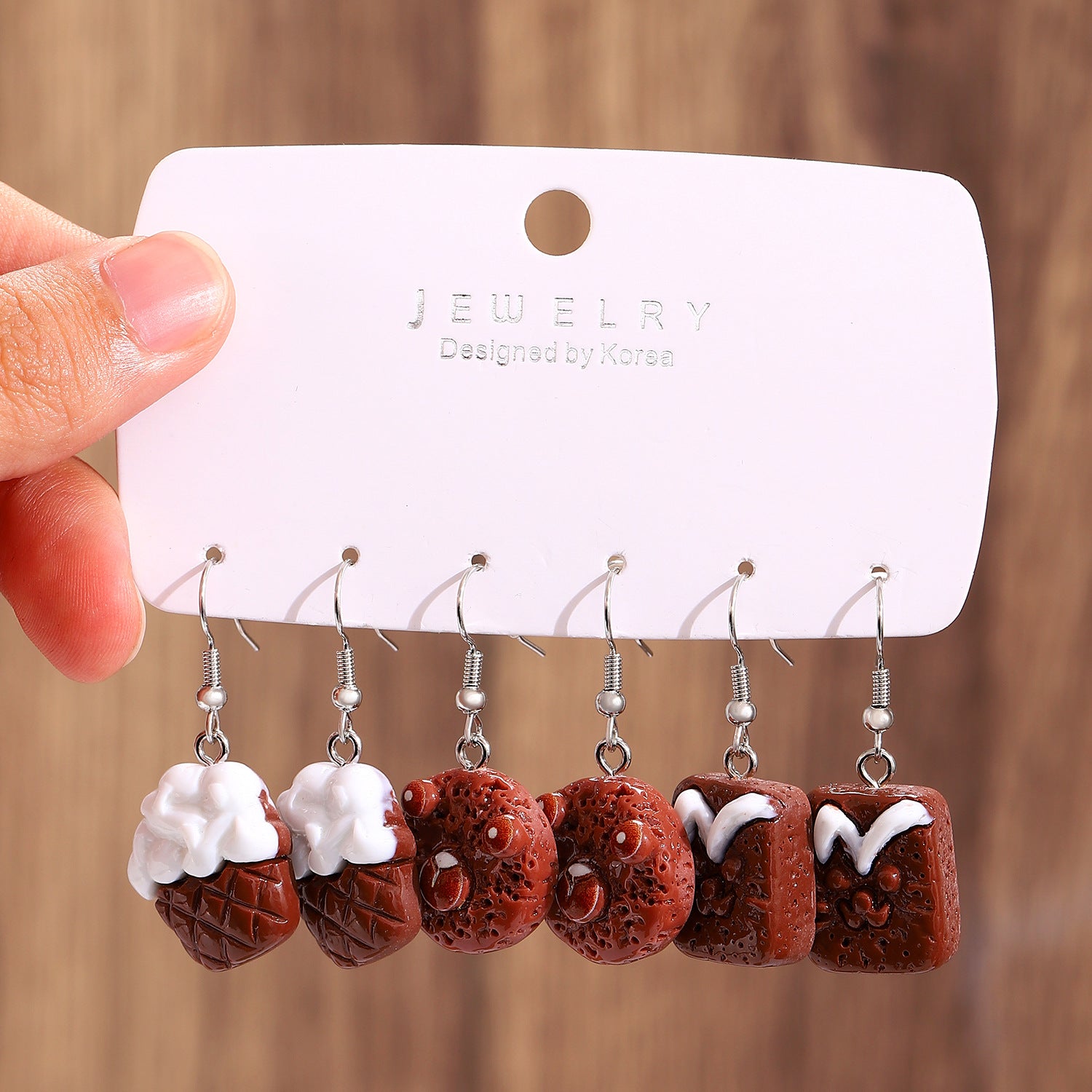 Wholesale Funny Donut Earrings Set For Women White Plastic Resin Party Gift Boutique Resale