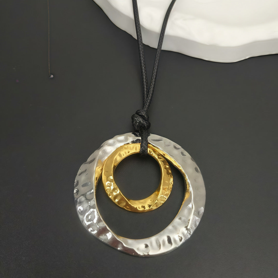 Wholesale Retro Irregular Double Ring Pendant Necklace