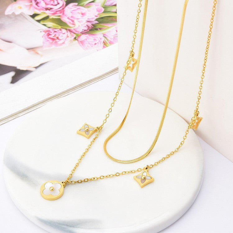 Wholesale Double-layer Necklace Flat Snake Clavicle Chain Irregular Four-leaf Flower Pendant Titanium Steel Necklace