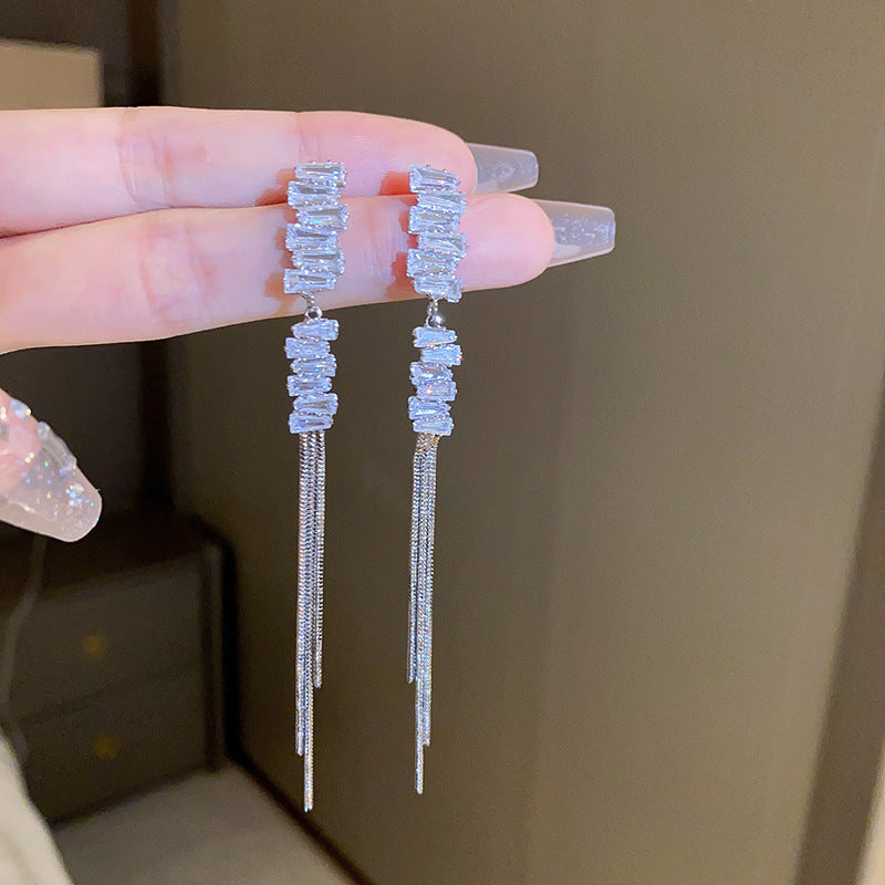 Wholesale Diamond Long Tassel Earrings Blingbling Earrings ACC-ES-Huih005