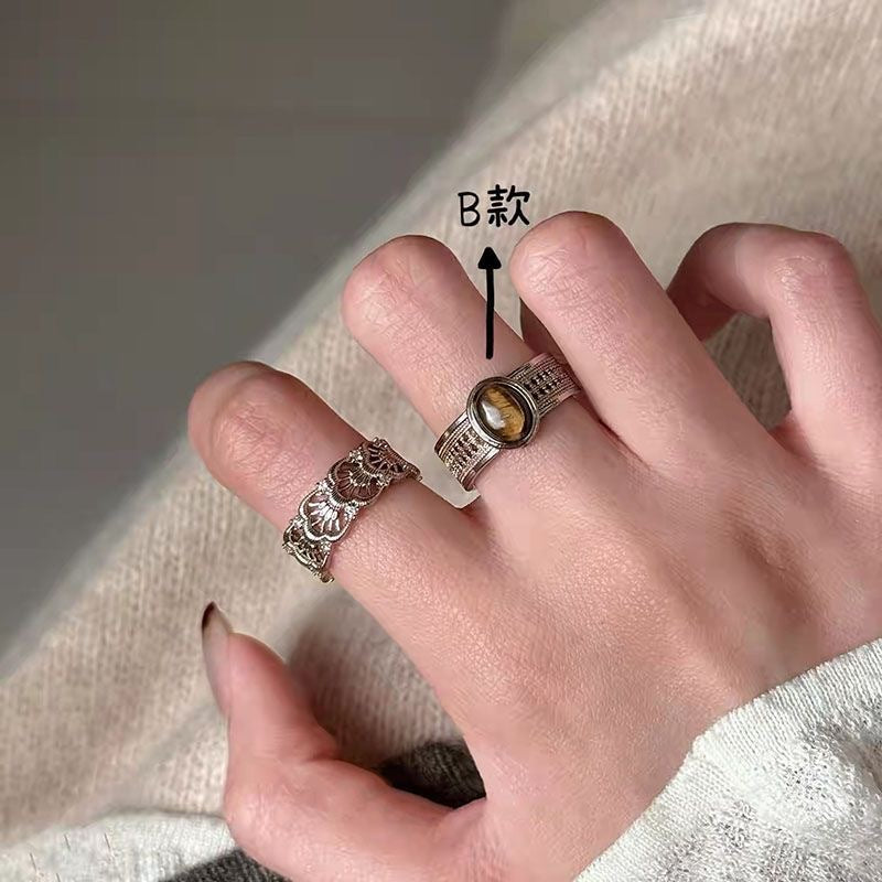Wholesale Vintage Hollow-Carved Tiger' s Eye Stone Ring,  Alloy Electroplated,  Jewelry Accessory