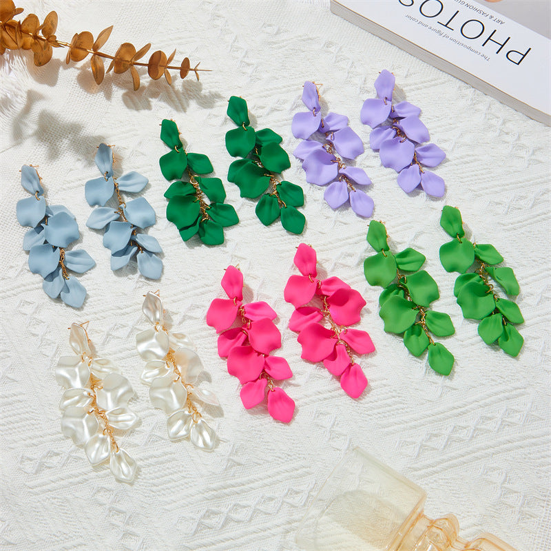 Wholesale Petal Leaf Tassel Earrings