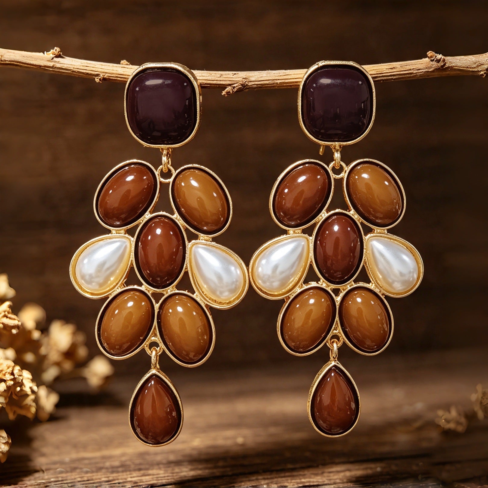 Wholesale Caramel Teardrop Alloy Earrings Trendy Geometric Plated Jewelry Accessory For Boutique Resale