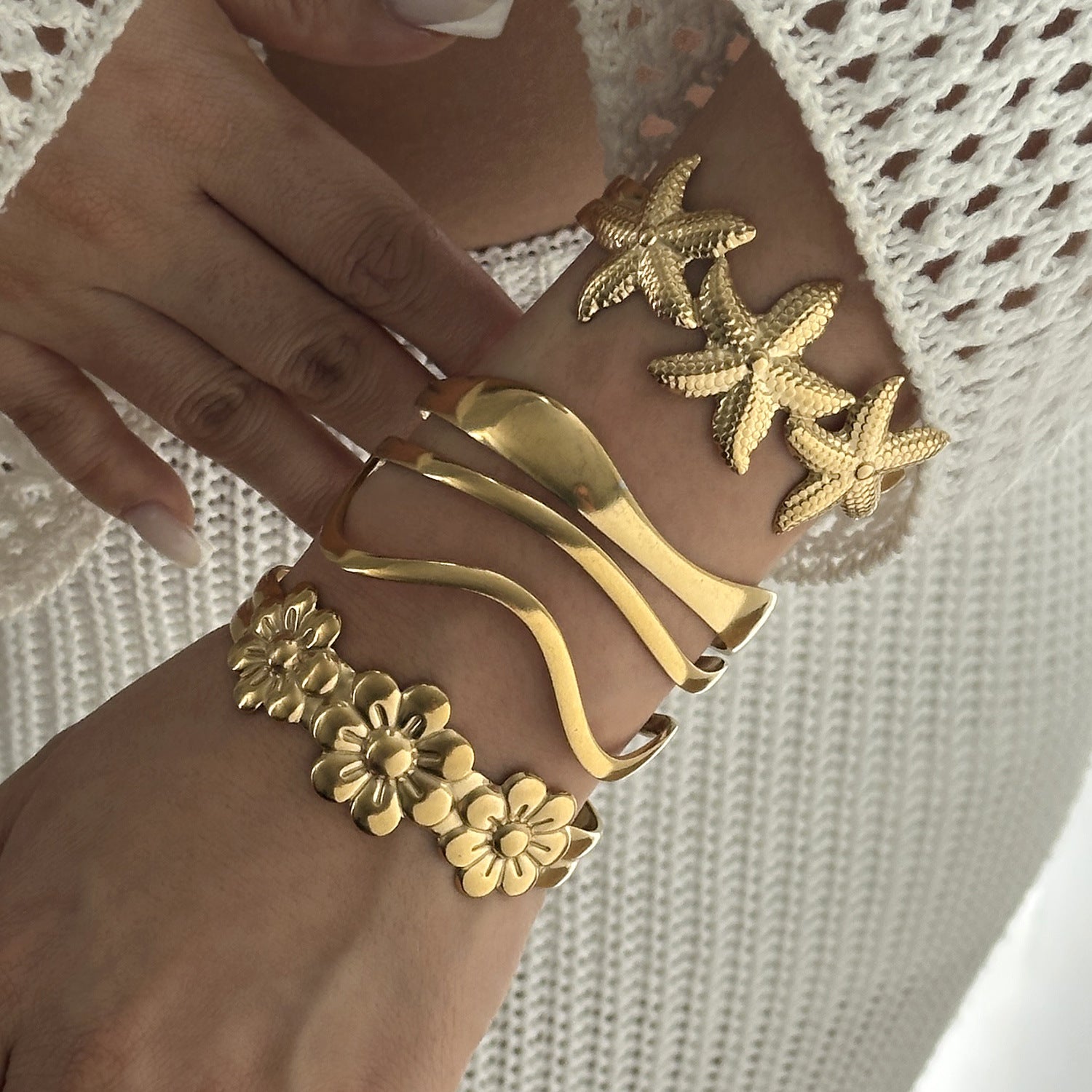 Wholesale  non-fading adjustable stainless steel bracelet