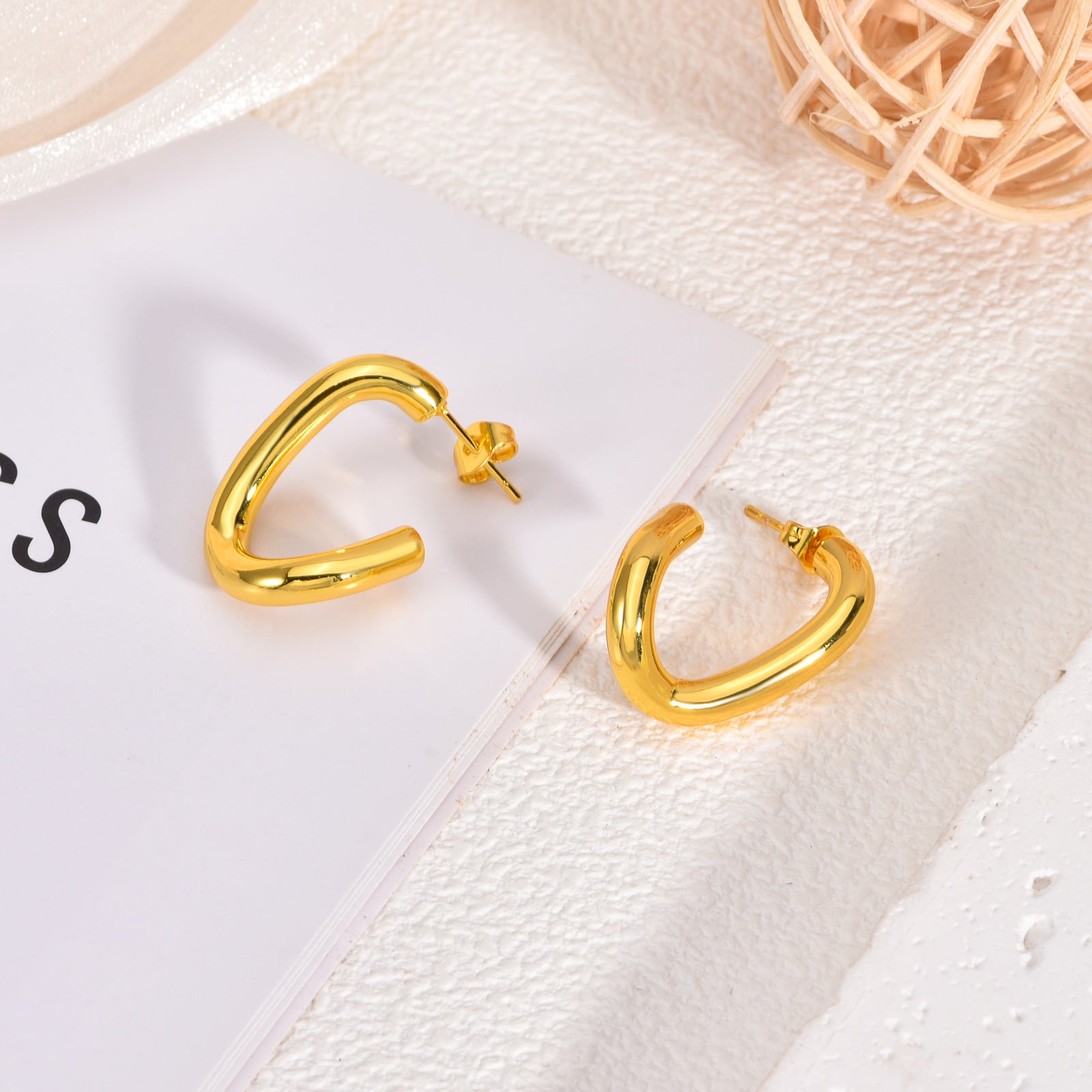 Wholesale 2PCS Stainless steel simple gold earrings