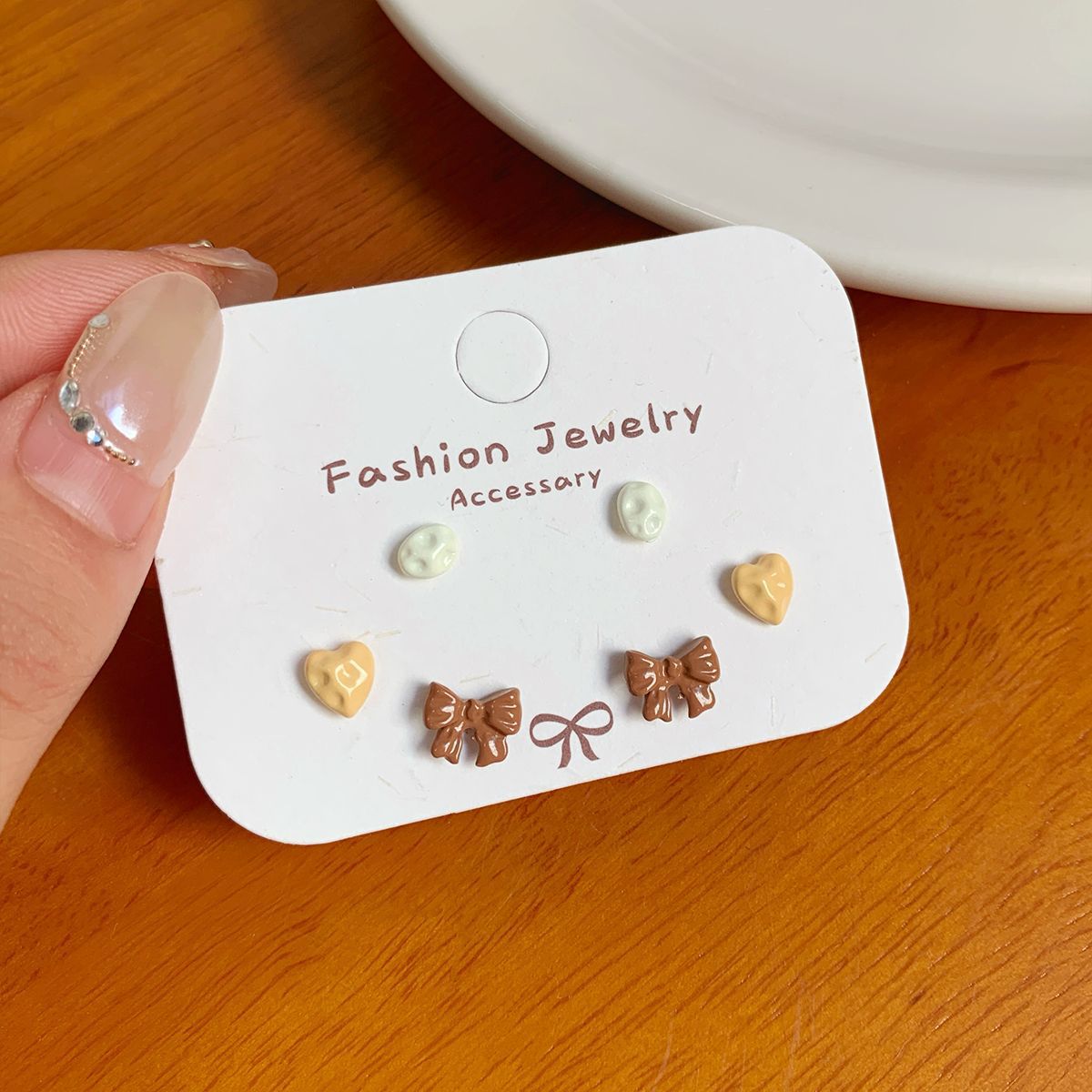 Wholesale Autumn cat geometric bean earrings set silver needle simple small flower bow earrings