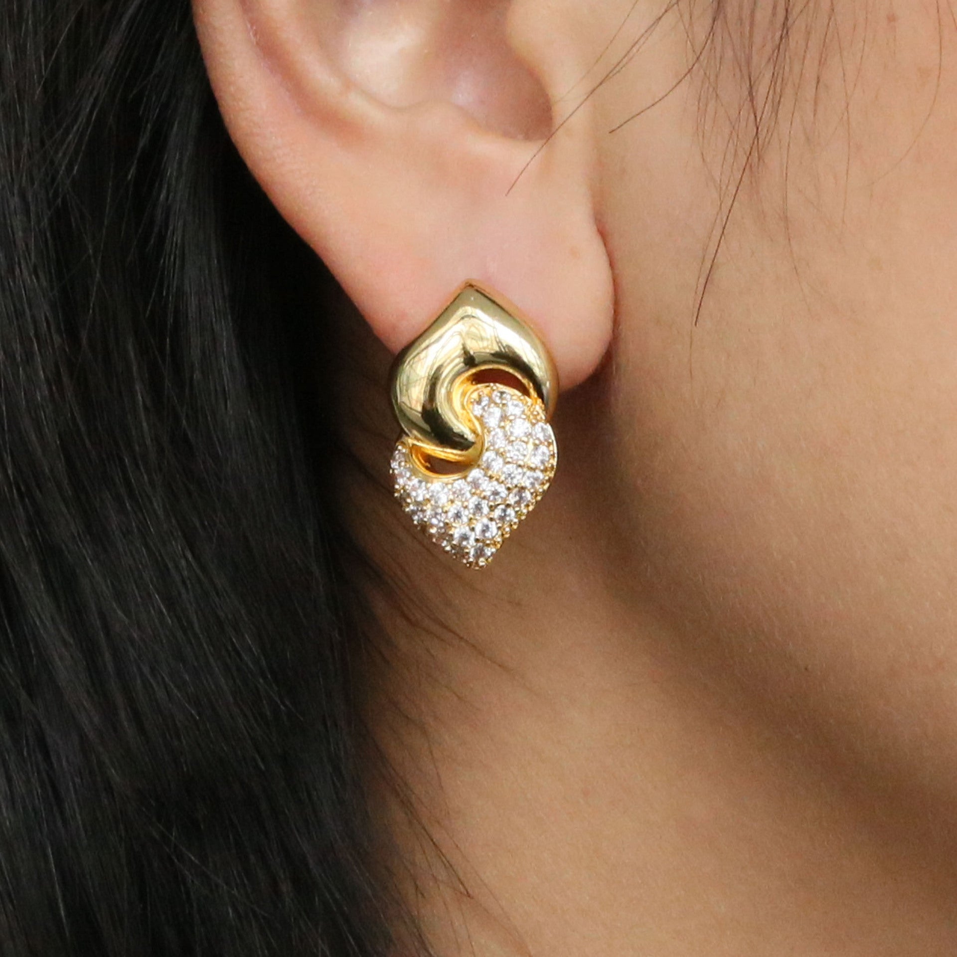 Wholesale  brass love pendant earrings