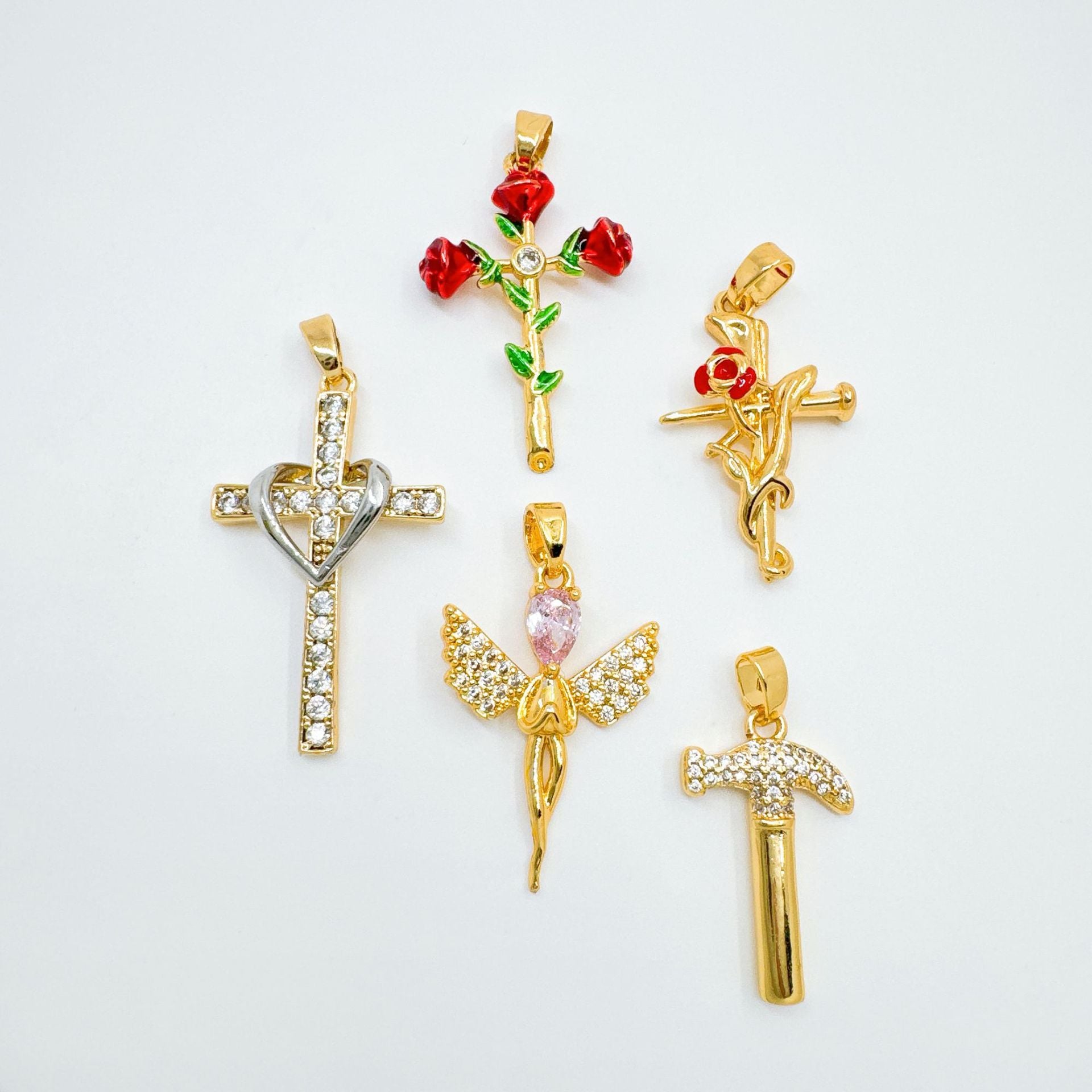 Wholesale Sweet Cool Style Rose Cross Pendant Gold Plated Copper Necklace Stylish Jewelry Accessory