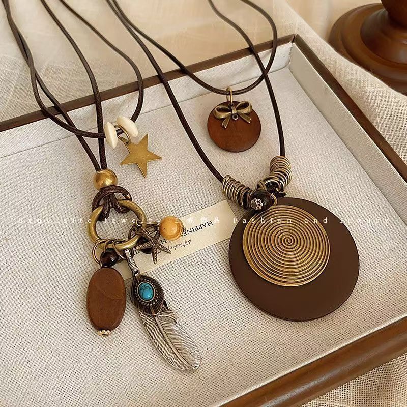 Wholesale Bronze Disc Necklace New Chinese Style Layering Jewelry Gift