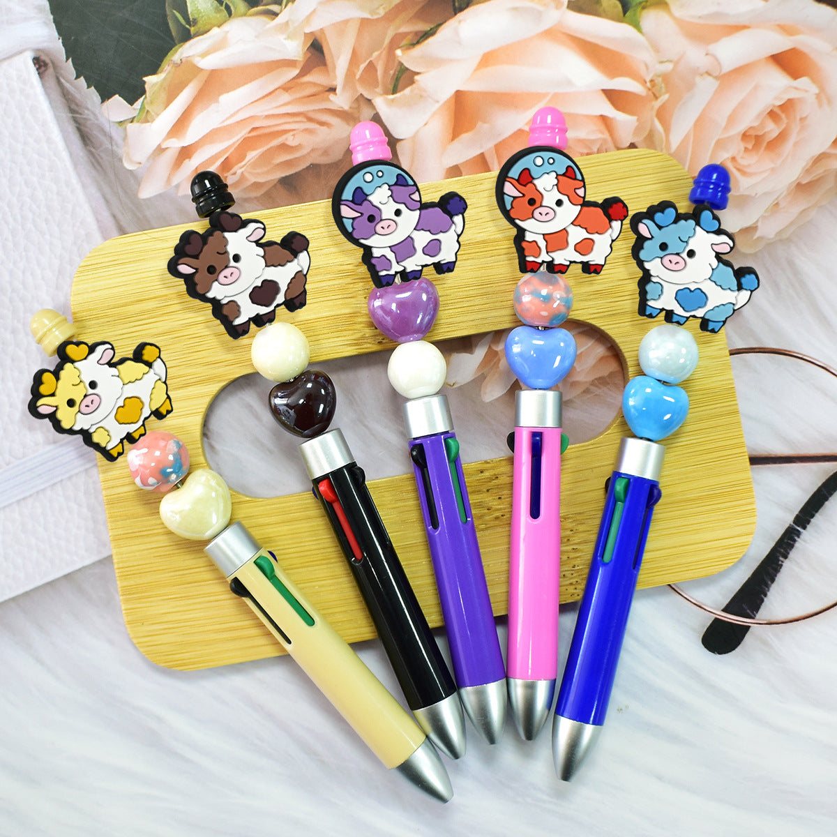 Wholesale Random 100pcs PVC Soft Rubber Colored Cow Series Focal Beads for DIY Beadable Pens