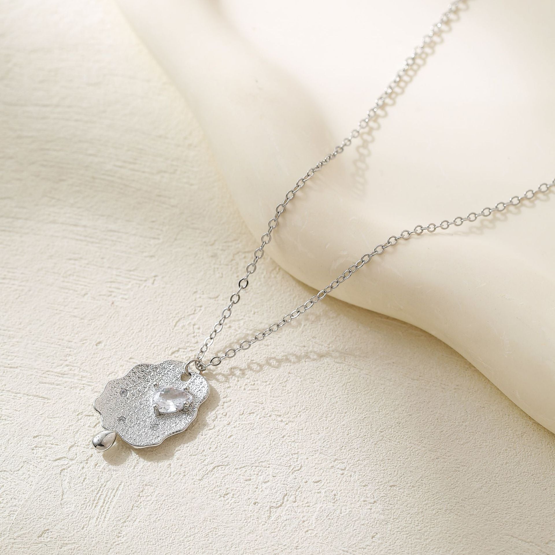 Wholesale Gold and Silver Two-color Necklace