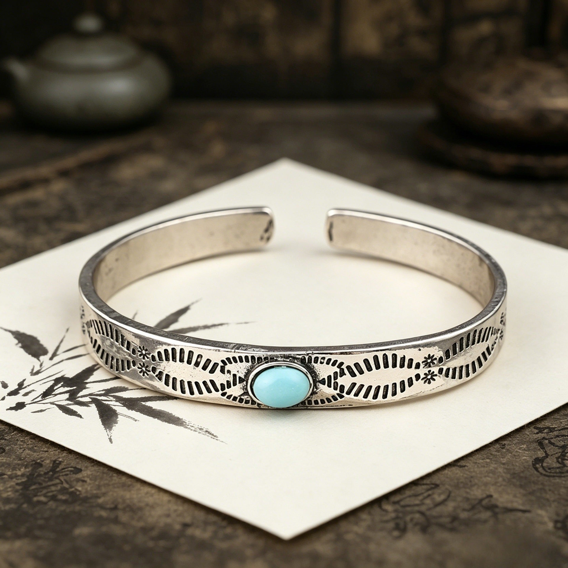 Wholesale Antique Silver Alloy Turquoise Bracelet Bohemian Geometric Totem Design Fashion Jewelry Accessory