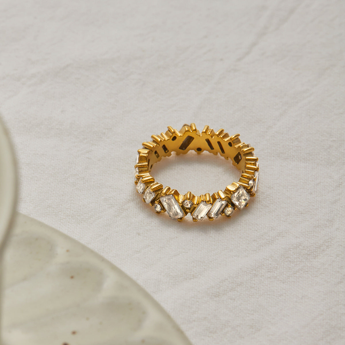 Wholesale 18K gold stainless steel shaped white zircon ring