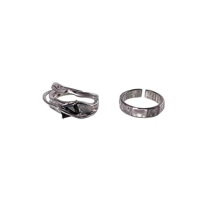 Wholesale Geometric Minimalist Black Crystal Open Ring Adjustable Opening Modern Chic Jewelry Accessory For Resale