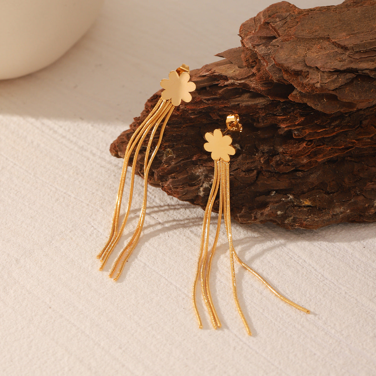 Wholesale  stainless steel  fashion all-match tassel earrings