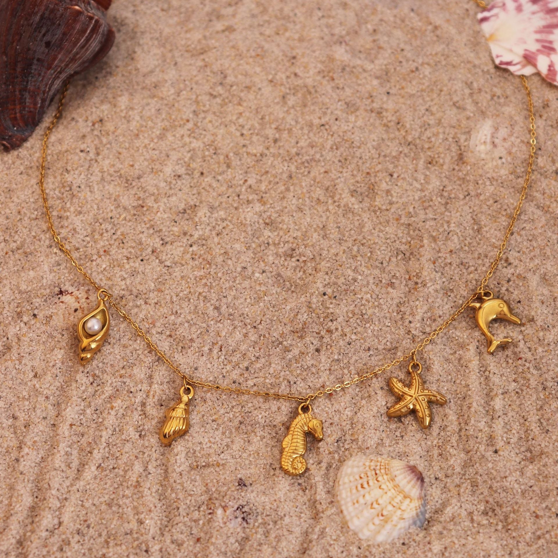 Wholesale No fading titanium steel seahorse dolphin shell necklace
