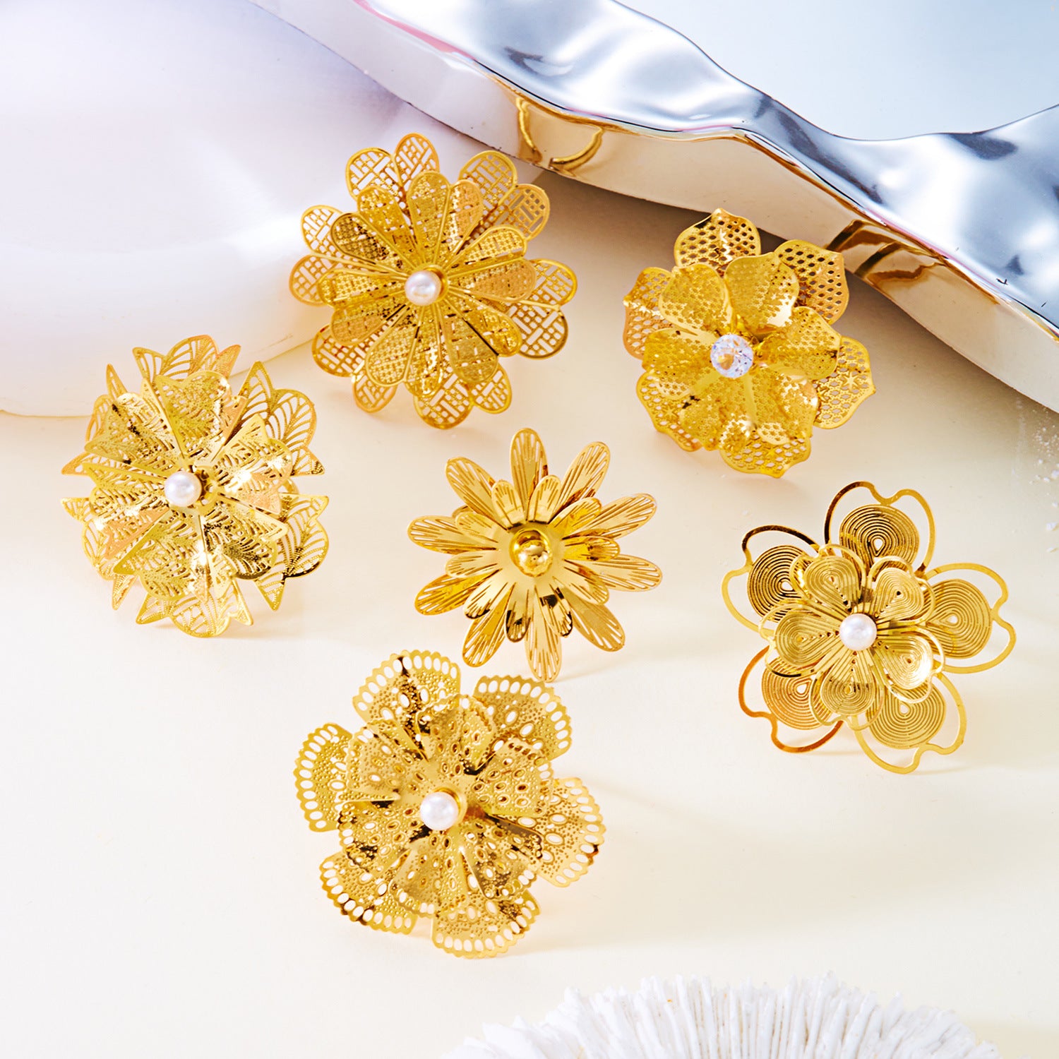 Wholesale Retro Light Luxury Stainless Steel Flower Opening Adjustable Ring