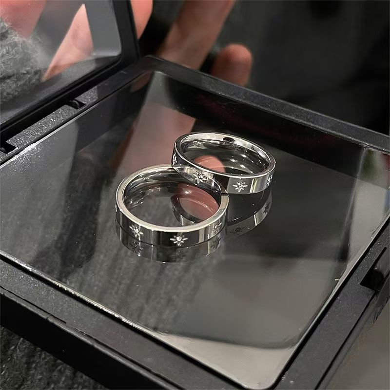 Wholesale 2025 New Starburst Titanium Steel Men' s Ring Women' s Niche Design Ring Index Finger Ring Accessible Luxury Couple Ring