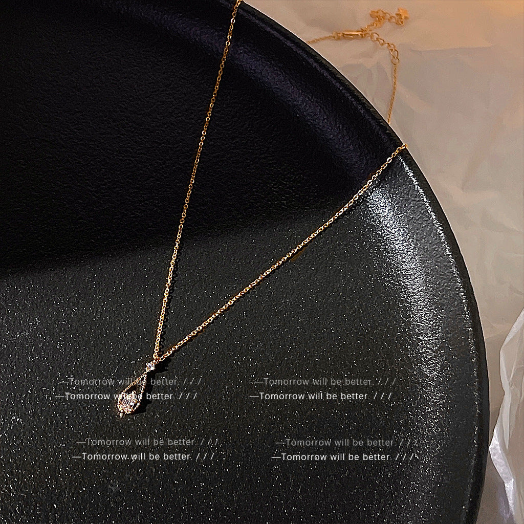 Wholesale French Commuter Zircon Clavicle Necklace,  Elegant Design,  Jewelry Accessory for Women