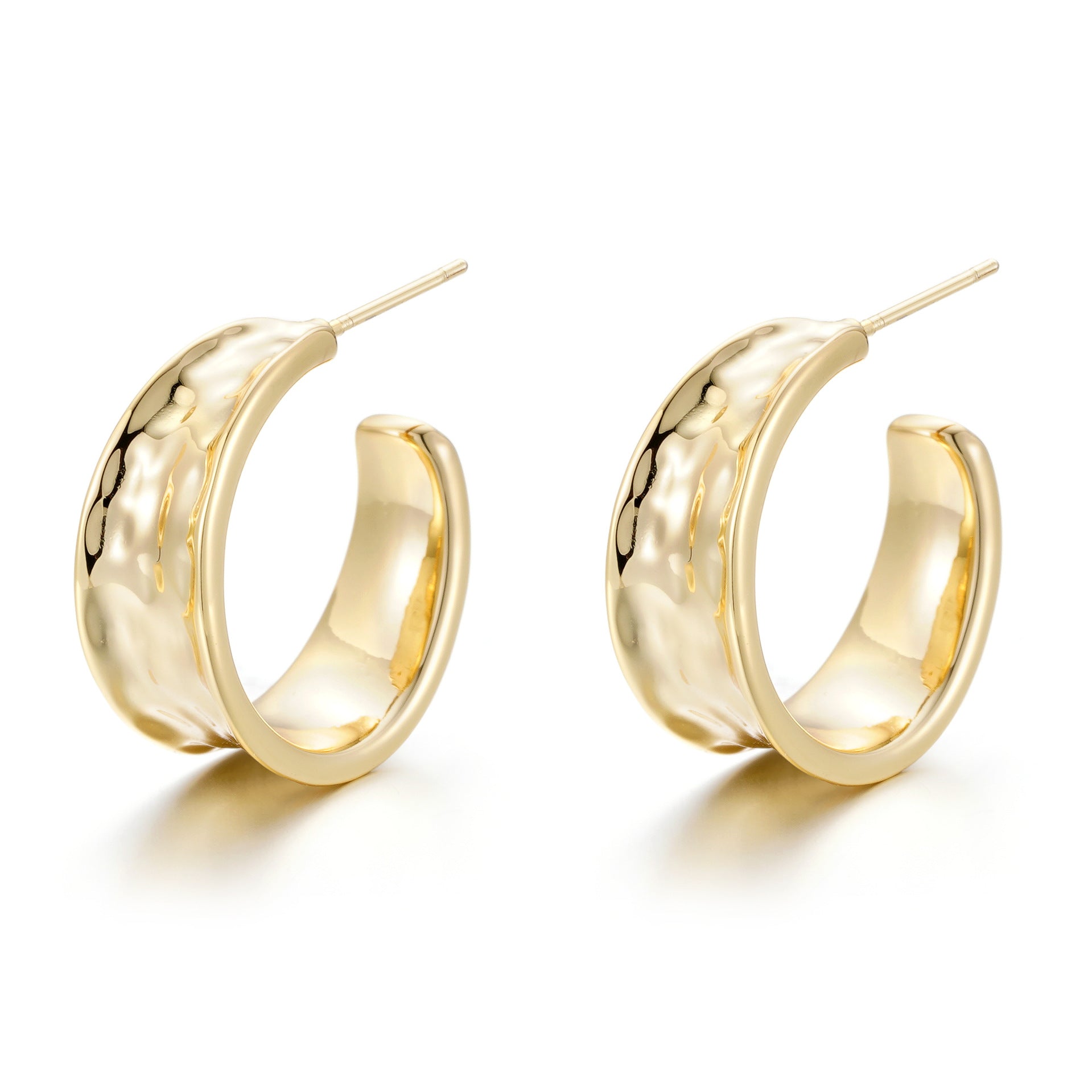 Wholesale C- type Hammer Earrings